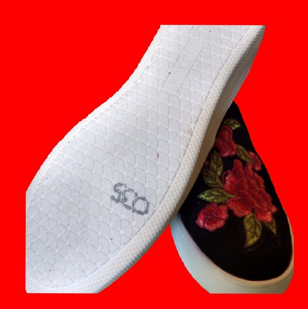 Steve Madden Slip On Sneakers - Picture 2 of 4